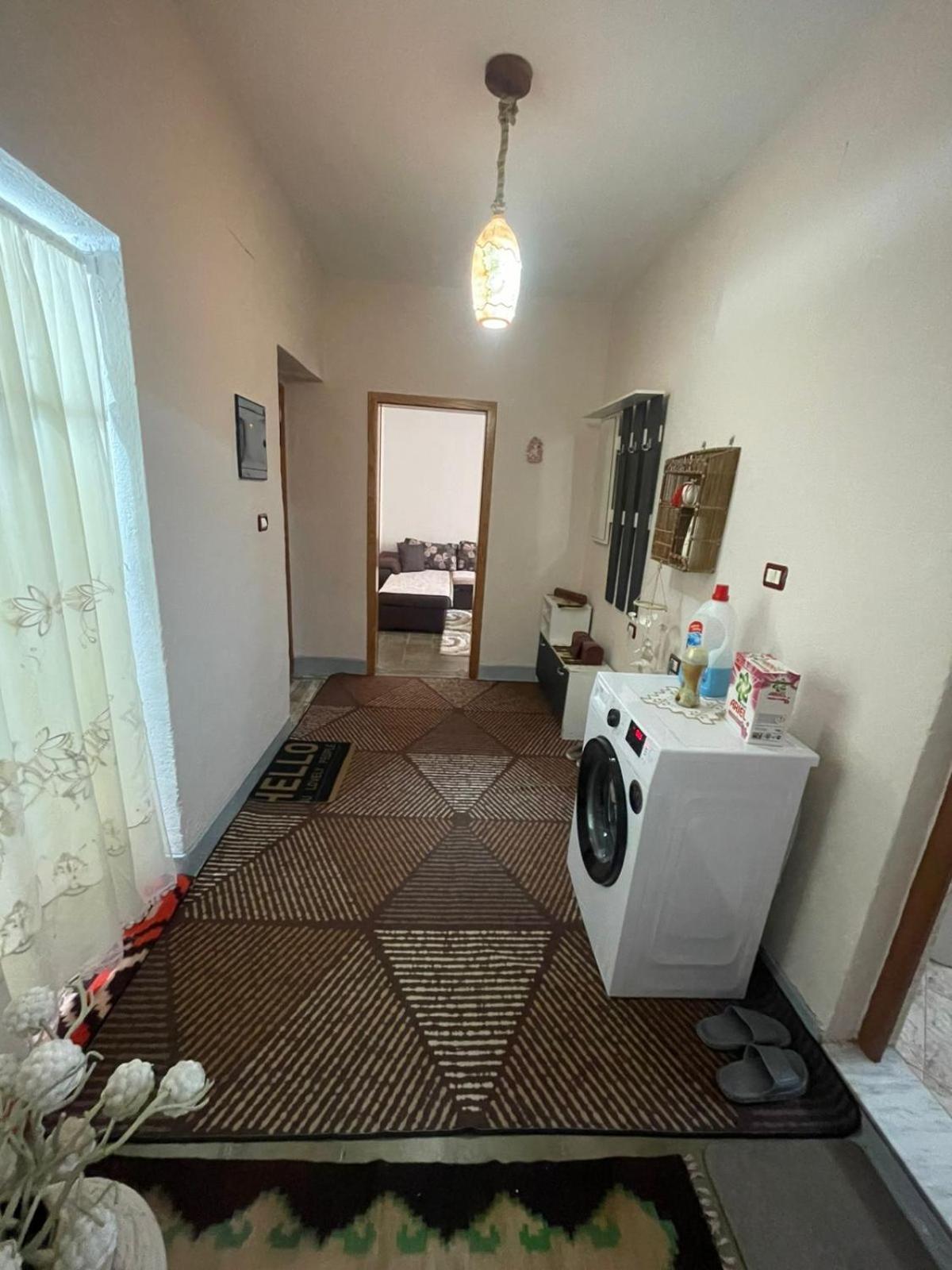 Ledi'S Apartment Гірокастра Екстер'єр фото
