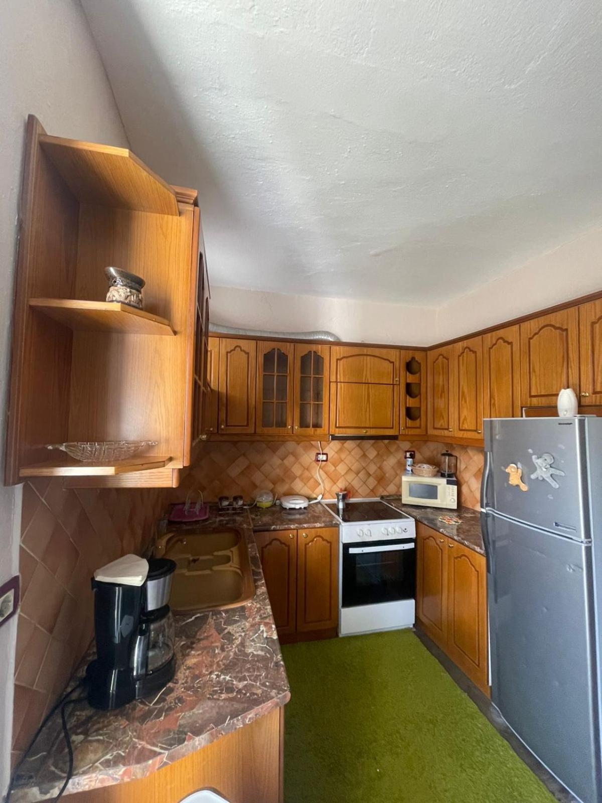 Ledi'S Apartment Гірокастра Екстер'єр фото